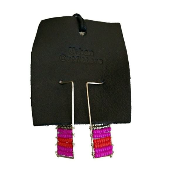 Urban Outfitters Bead Earrings - Picture 3 of 5